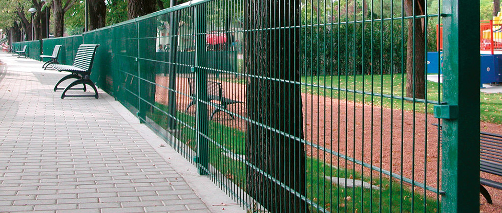 Тапсырыс бойынша қоршаулар